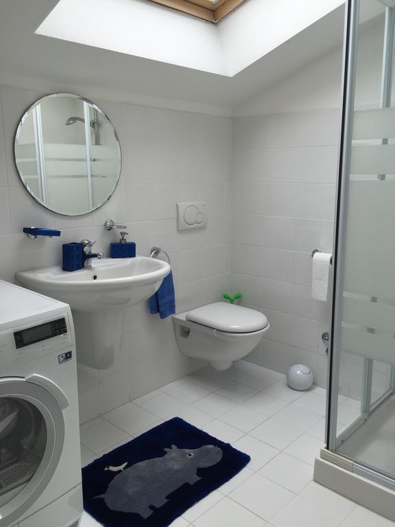 Armonie Del Lago - Lakeview Retreat With Private Garden, Pool & Jacuzzi Baveno Luaran gambar